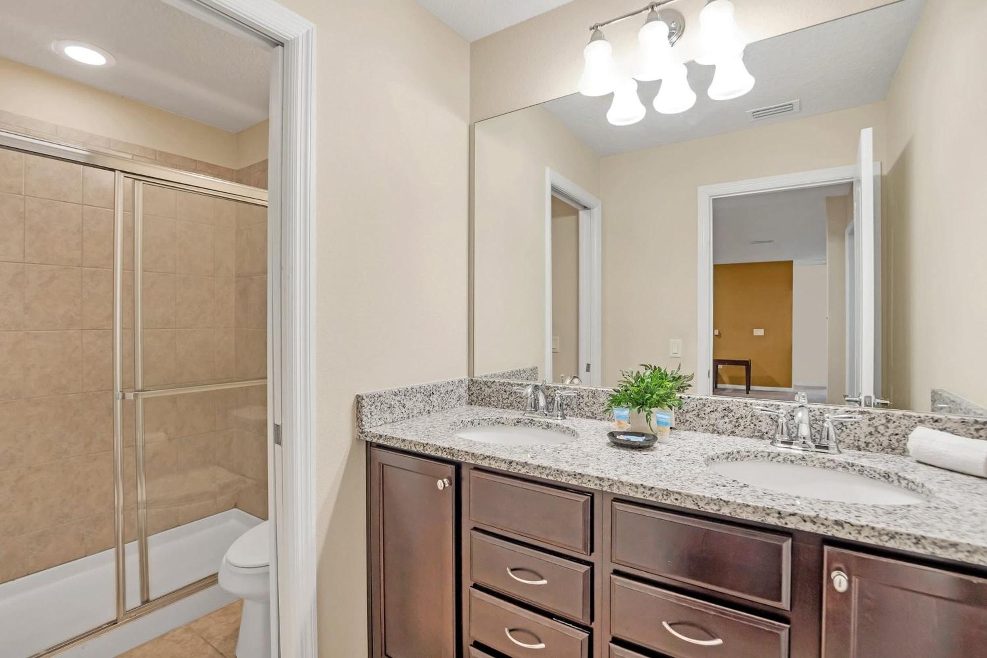 8Br Resort Home W Pool Hot Tub And Theatre Loft Kissimmee Eksteriør billede