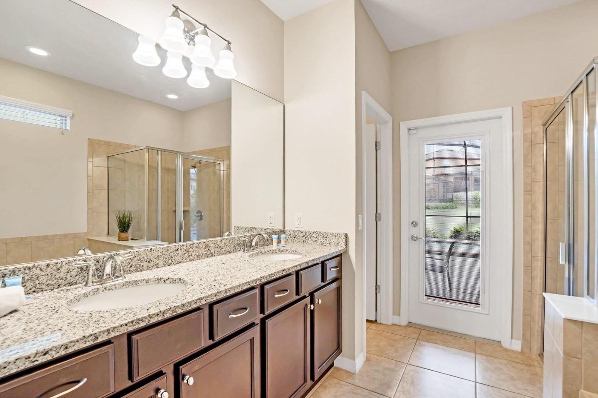 8Br Resort Home W Pool Hot Tub And Theatre Loft Kissimmee Eksteriør billede